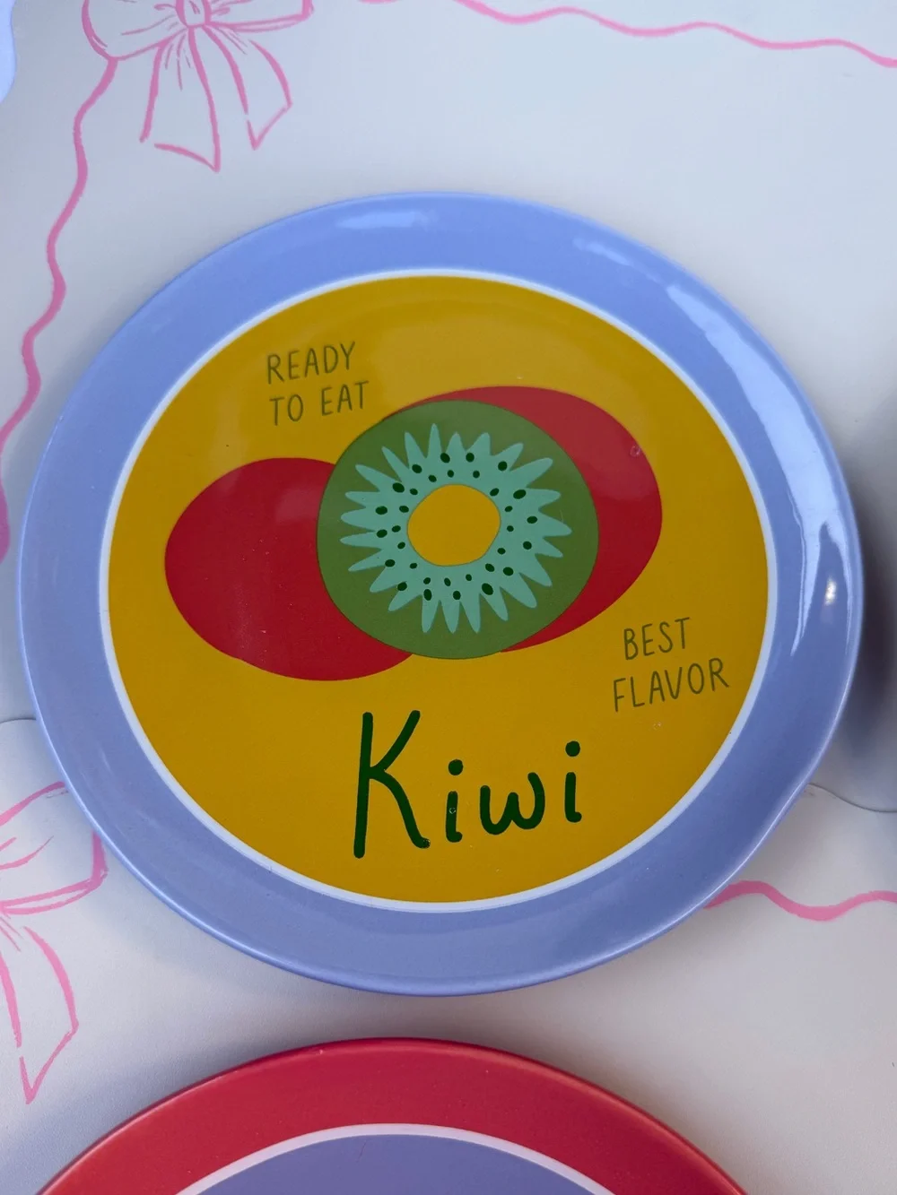 Target Kiwifruit Bowl and Kiwifruit Plate Set